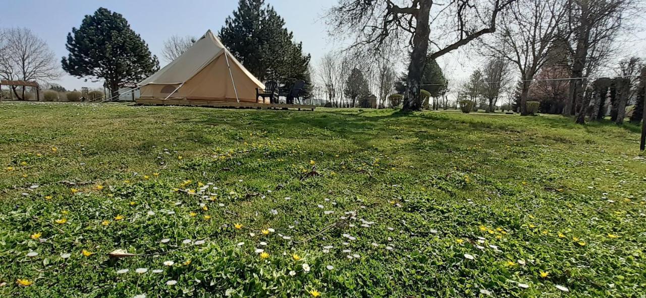 Tente Bell Au Camping Hautoreille Bannes  Kültér fotó